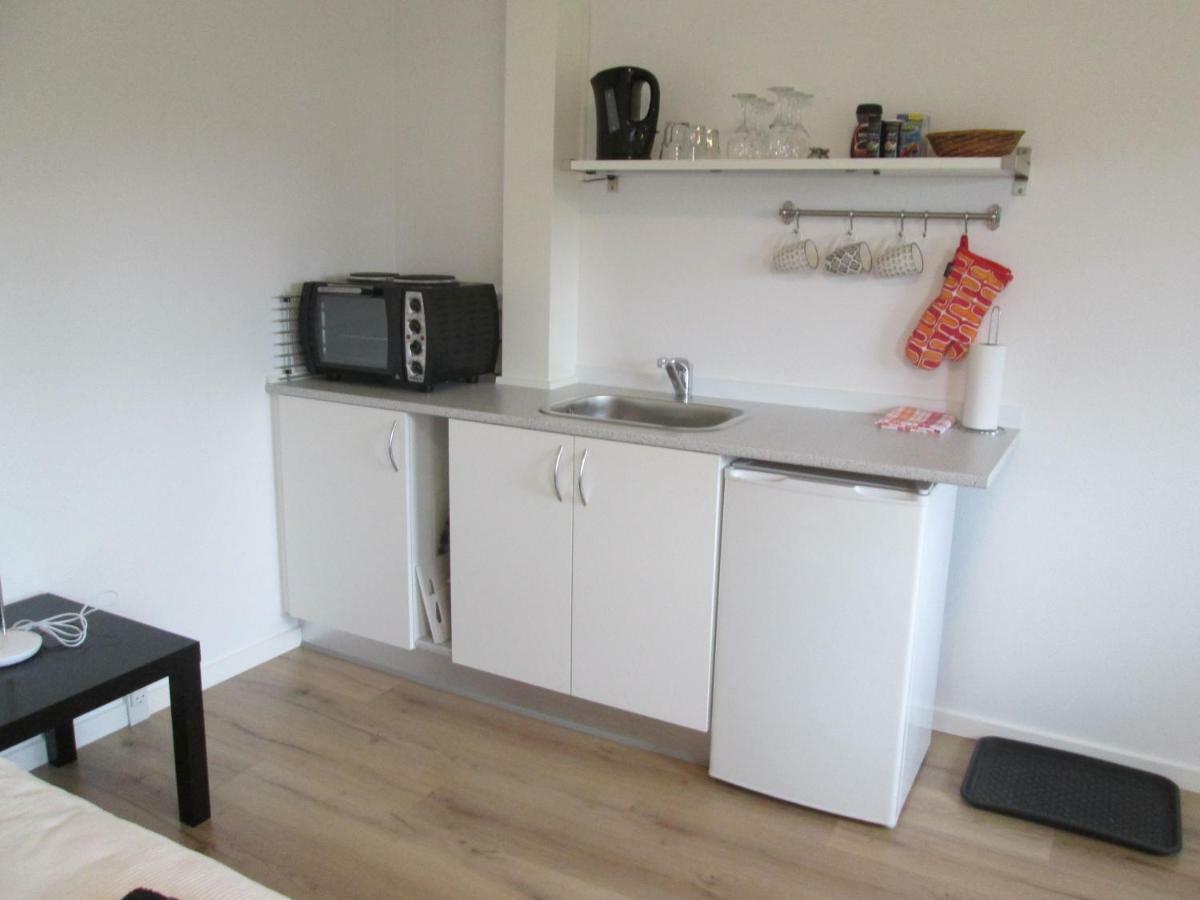 Hos Tina Bed and Breakfast Roskilde Exteriör bild